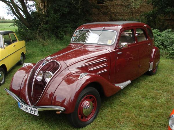 Peugeot 402